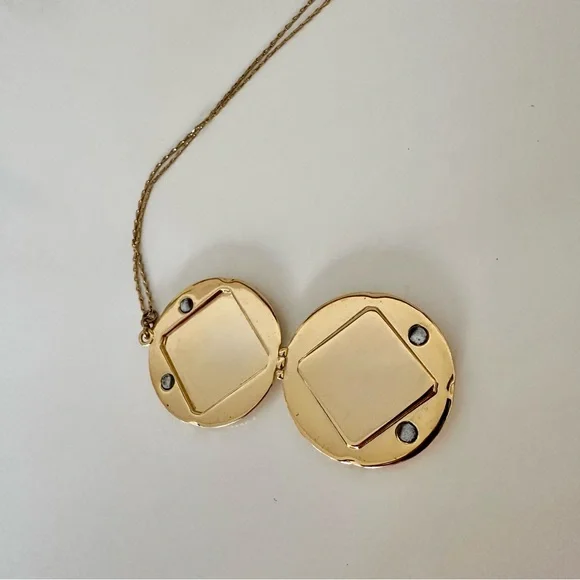 House of Harlow 1960 Gold Locket - Picture 3 of 4